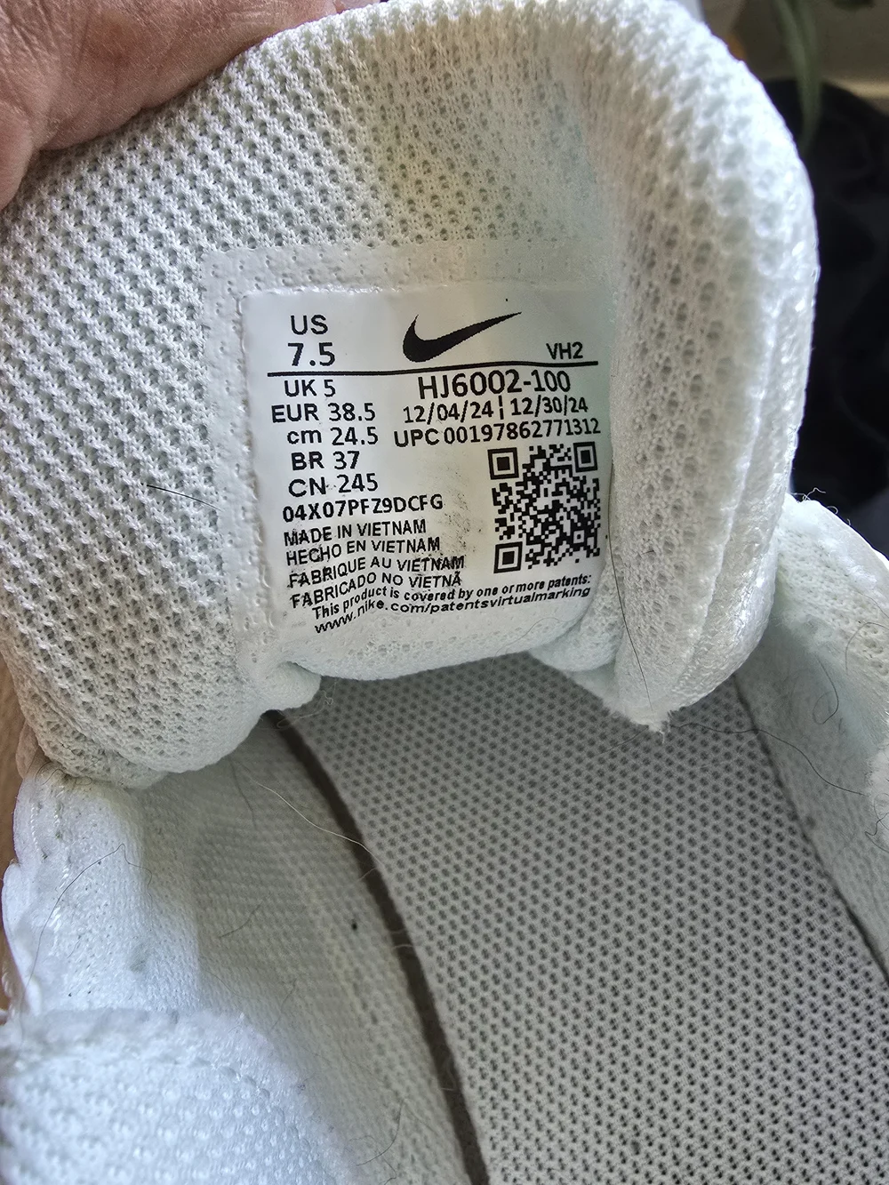 Nike Women’s Air Max Light Pink Casual Sneakers